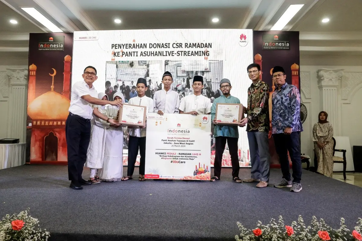 Huawei Peduli Ramadan, Berbagi Kebaikan Digital Untuk Perkuat Kompetensi Digital Santri di Indonesia