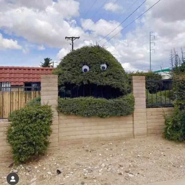 Desain Taman Nyeleneh Mirip Monster