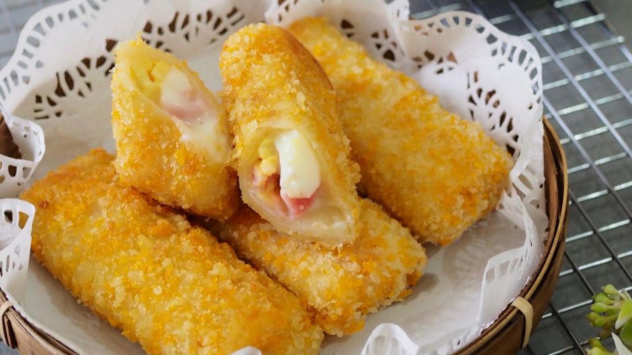Cara Praktis Perbaiki Kulit Risoles Sobek Tanpa Ganti Baru