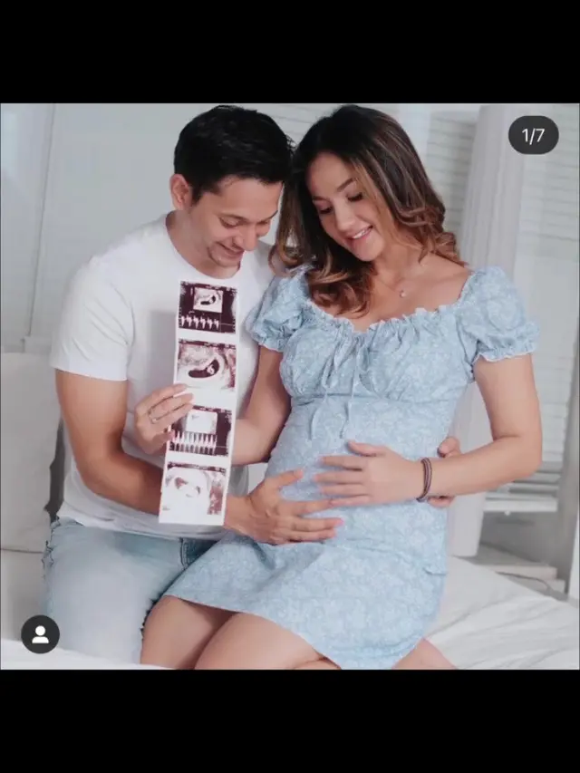 Tengku Dewi Putri dan Andrew Andika
