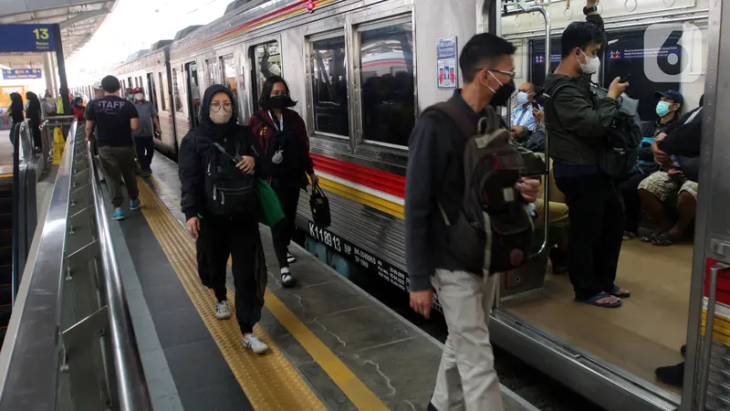 Jadwal Perjalanan KRL Commuterline