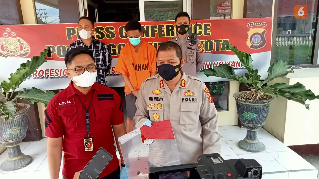 Konferensi Pers yang dilaksanakan oleh Polres Gorontalo Kota terkait pembunuhan (Arfandi Ibrahim/Liputan6.com)