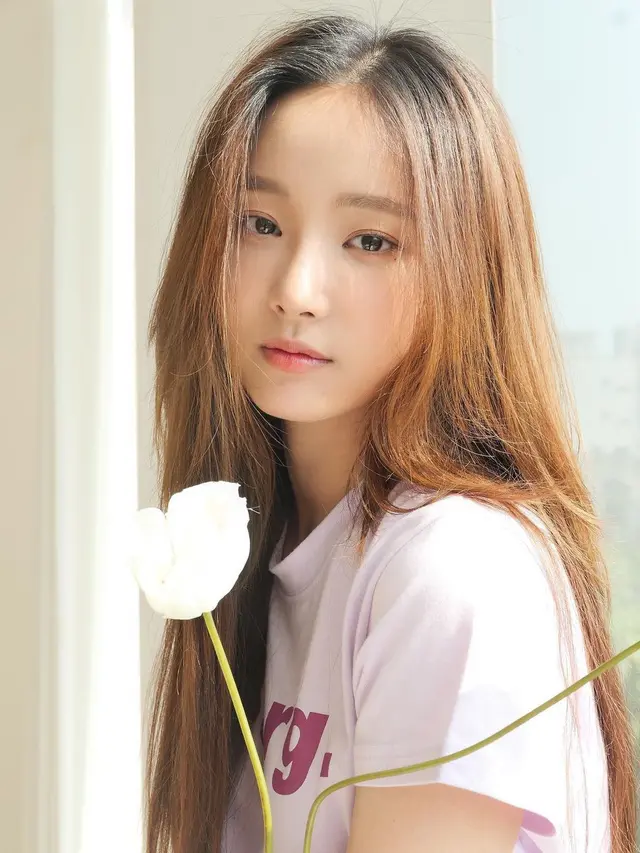 Yeonwoo. (Instagram/ chloelxxlxx)