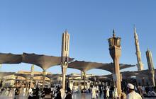 Kemegahan Masjid Nabawi Buat Heppy dan Hari Bergetar hingga Tak Henti Menangis