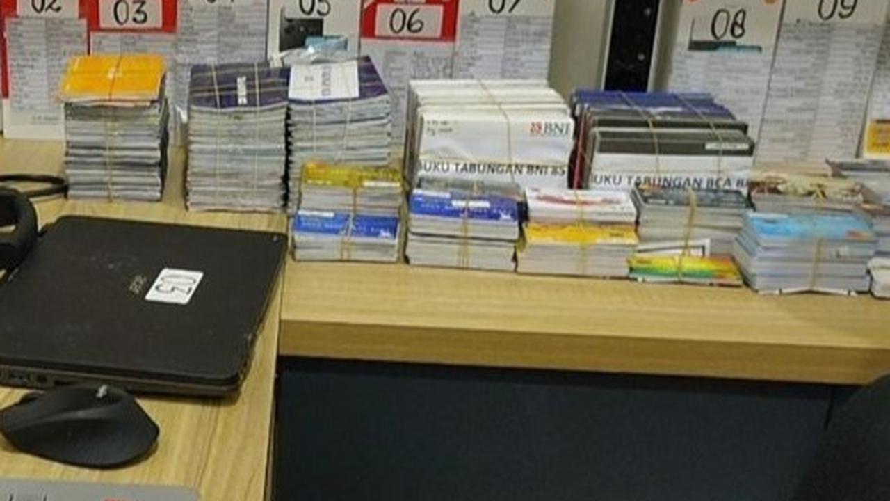 Markas Penampungan Uang Judi Online Internasional di Jakbar Digerebek