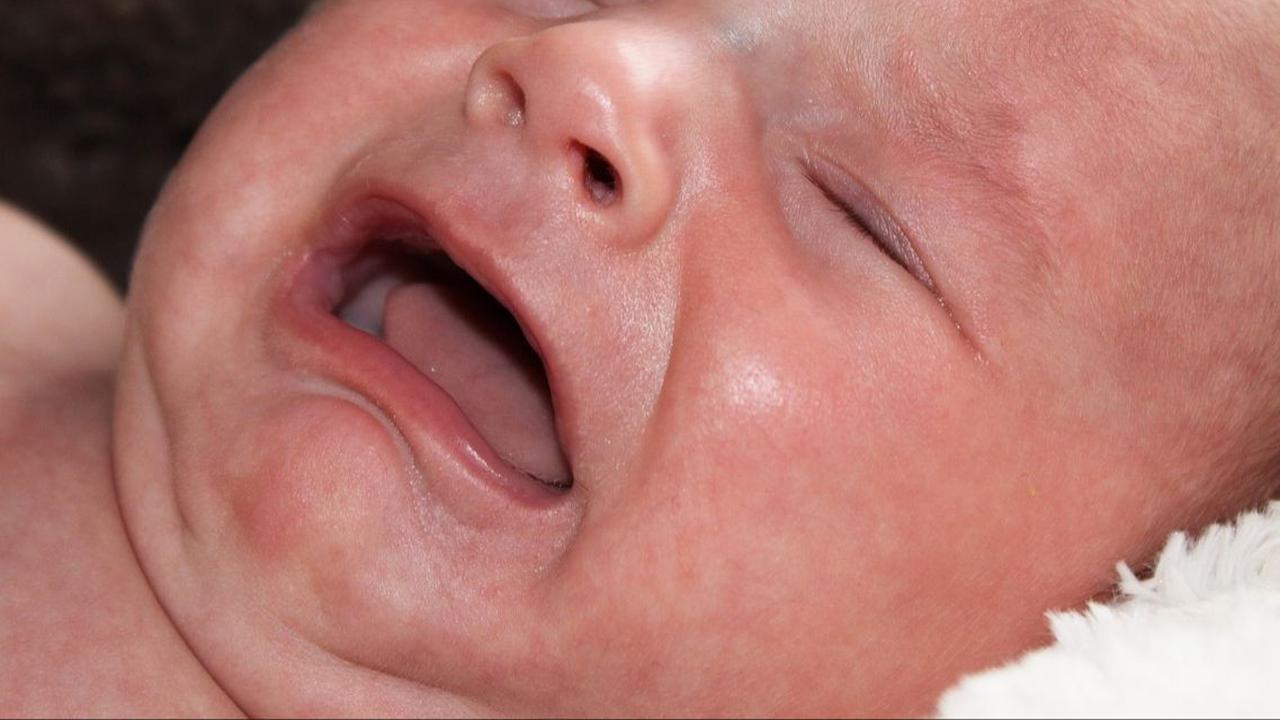 Cara Mengatasi Bayi Menangis