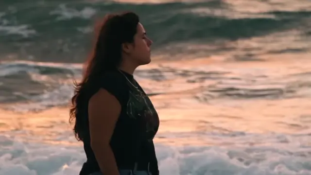 Makna lagu Sailor Song ciptaan Gigi Perez (Foto: YouTube Gigi Perez)