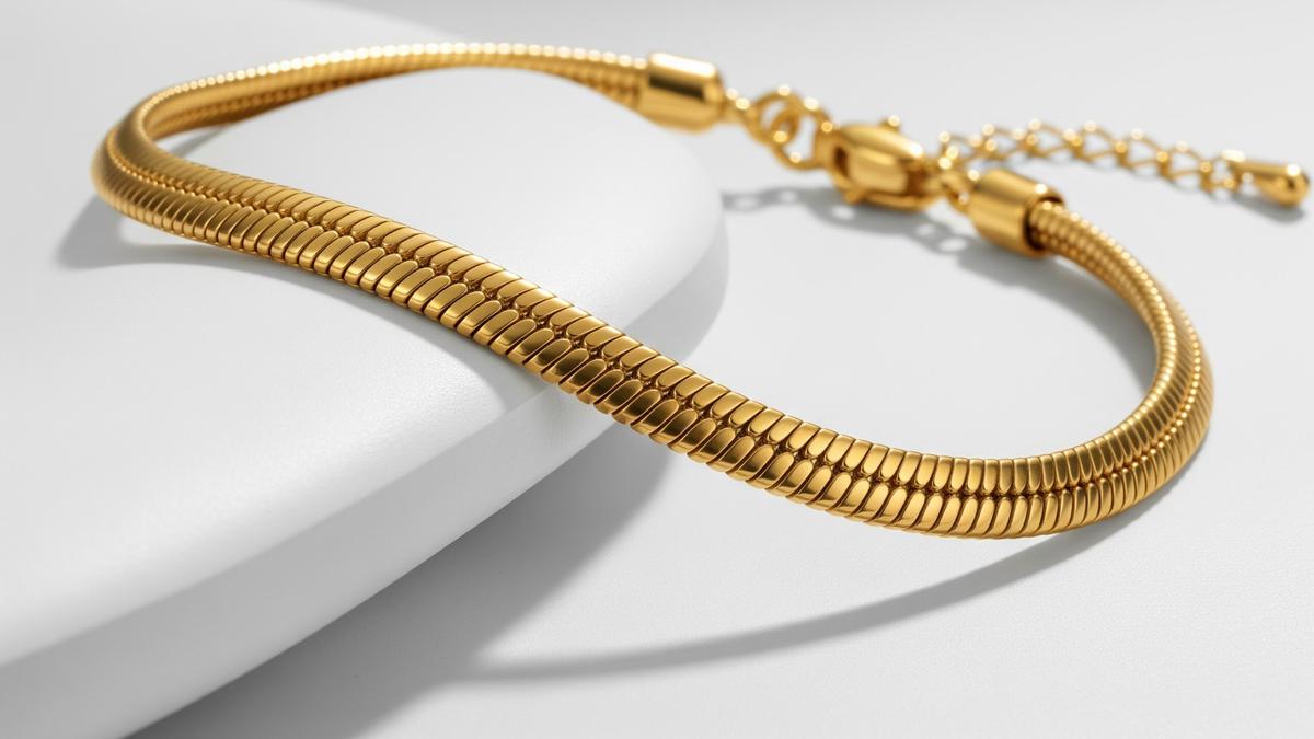 8 Model Gelang Emas Tipis Desain Kuat dan Tahan Lama untuk Ibu Rumah Tangga yang Aktif