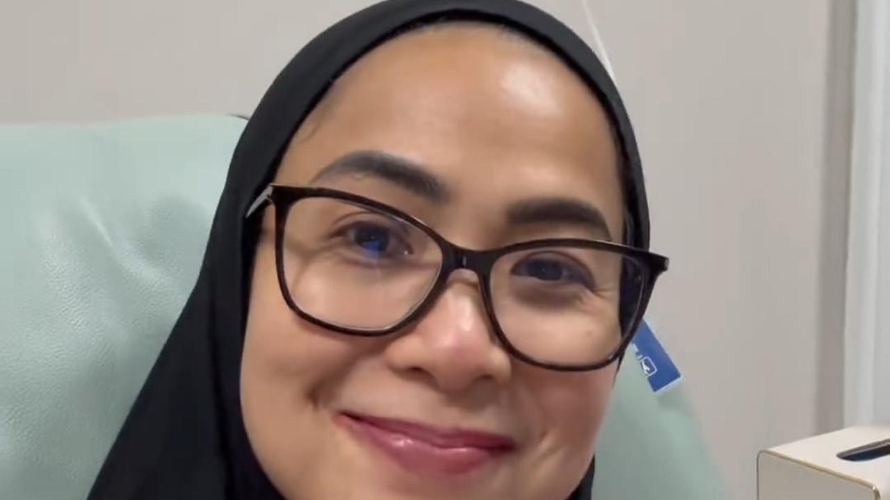 Potret Feni Rose Jalani Treatment Stem Cell di China, Rela Bolak-Balik