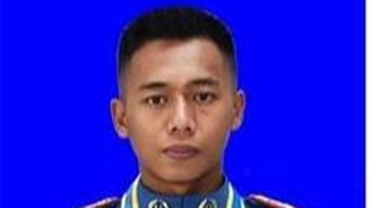 Untuk Akademi Angkatan Laut, Adhi Makayasa berhasil diraih oleh Hermawan Burhanudin Tri Putro, S.TR.(HAN).
