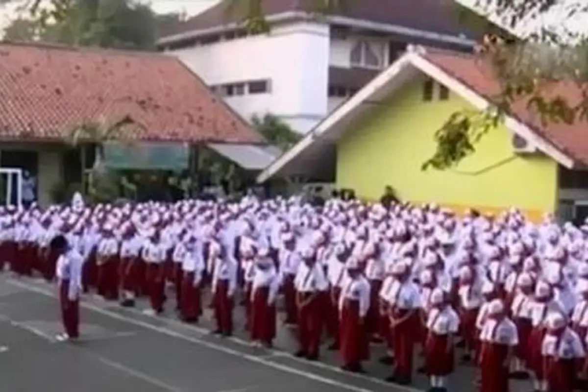 20150727-Ajaran Baru Sekolah-Jakarta