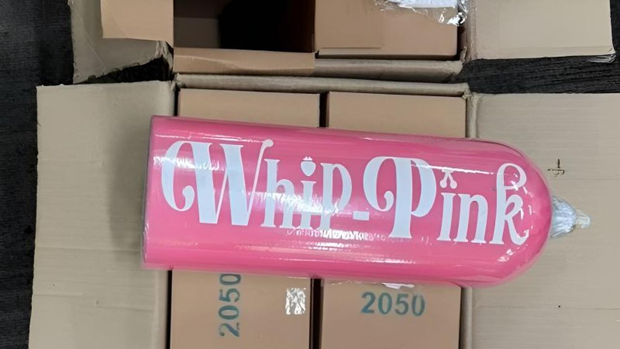 Botol Whip Pink yang disita Dittipidnarkoba Bareskrim Polri dalam kasus penggunaan gas N2O ilegal (Istimewa)