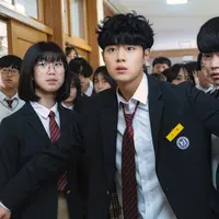 The Uncanny Counter (Courtesy of Netflix)