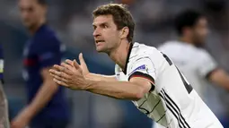 Thomas Mueller. Striker Timnas Jerman ini sudah mencetak 39 gol dan 37 assist dalam 103 caps untuk Der Panzer. Namun belum satu gol pun dicetaknya dalam 12 laga di ajang Euro yang diikutinya, yaitu Euro 2012, Euro 2016 dan Euro 2020 ini. (Foto: AP/Pool/Matthias Hangst)