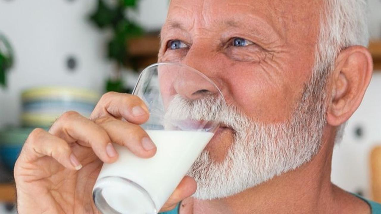 Cara Memenuhi Kalsium bagi Lansia, Penuhi untuk Cegah Osteoporosis