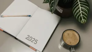 Ilustrasi Kalender 2025. (Dok: pexels/Matheus Bertelli)