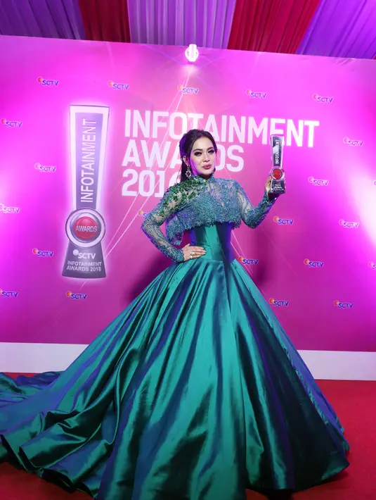 Kesibukannya yang padat, Syahrini harus bisa menjaga kesehatannya menjelang konsernya. (Nurwahyunan/Bintang.com)