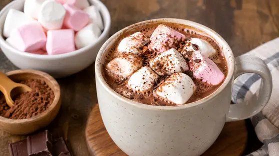 Resep Hot Chocolate Marshmallow ala Kafe, Minuman Hangat Legit untuk Teman Santai