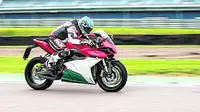 Energica Ego tawarkan performa setara GSX-R750 (Motorcyclenews)