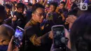 Tema tersebut juga mengajak seluruh umat untuk merenungkan makna kelahiran Kristus, yang tidak hanya memberikan harapan tetapi juga mengajarkan kita untuk hidup dalam damai dan membawa kesejahteraan bagi sesama. (Liputan6.com/Herman Zakharia)