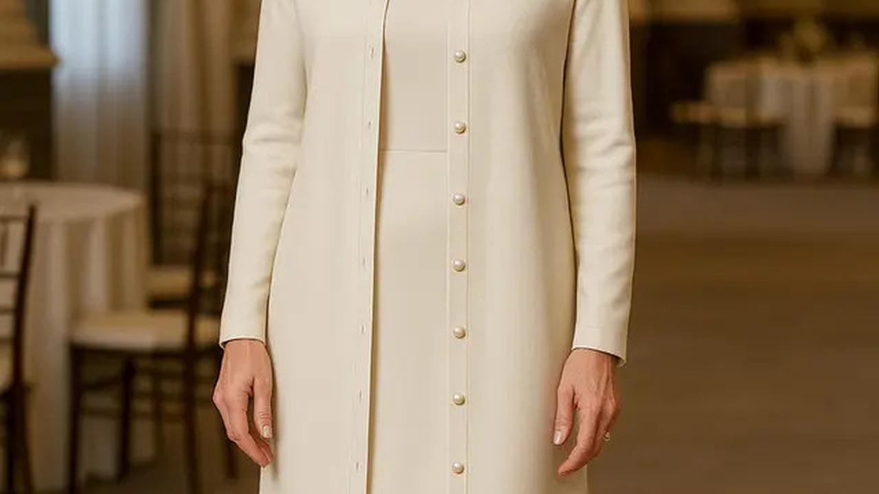 7 Model Cardigan untuk Kondangan dan Acara Resmi Ibu-Ibu Usia 50 Tahunan