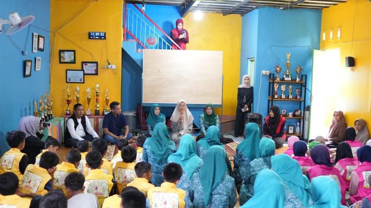Ketua PKK Makassar Apresiasi Pendidikan Gratis Sikola Mangkasara untuk Generasi Muda