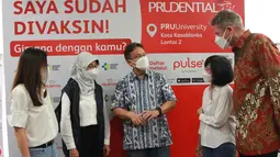 Sentra vaksinasi Prudential Indonesia yang berlangsung hingga Desember 2021 merupakan inisiatif perusahaan dalam mendukung percepatan program vaksinasi pemerintah dan memanfaatkan aplikasi Pulse by Prudential. (Liputan6.com/HO/Pru)