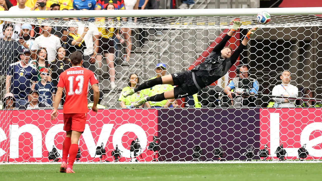 Gregor Kobel
