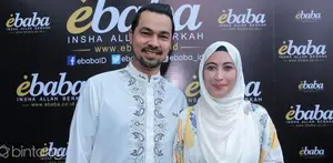 Annisa mengajarkan anaknya untuk bisa berbisnis sekaligus berbagi di dalam keuntungan penjualannya.