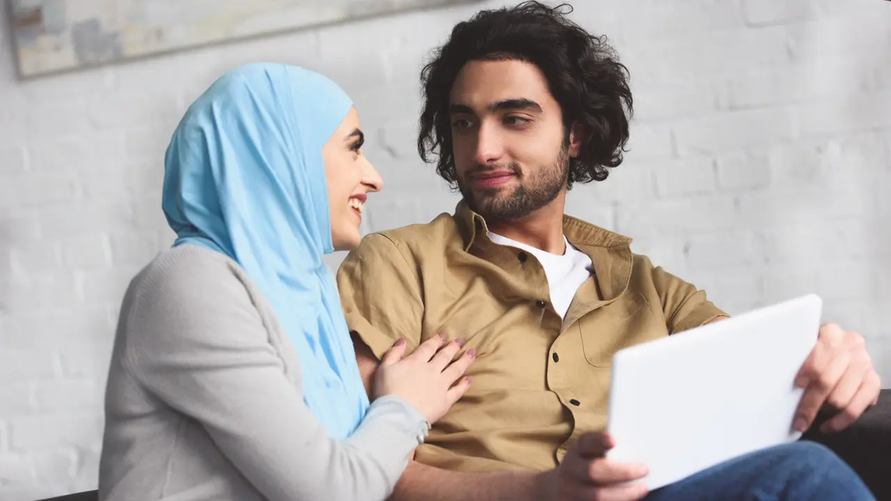 Kata-kata Muslimah Jatuh Cinta