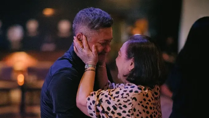 [Fimela] Gading Marten ultah ke-40