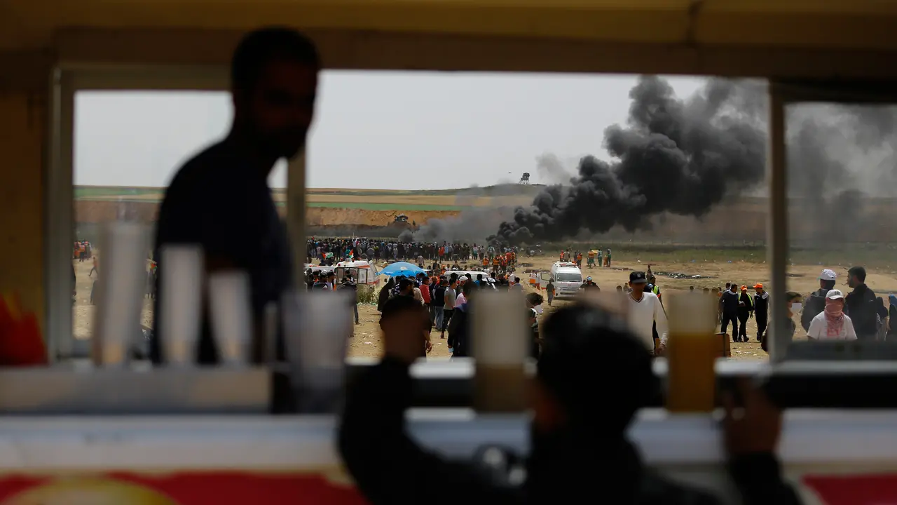 Aksi Terus Berlanjut, Kepulan Asap Hitam Membubung di Perbatasan Israel