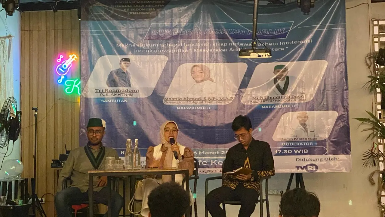 Asosiasi Mahasiswa Hukum Tata Negara se-Indonesia (AMHTN-SI) menggelar diskusi publik sekaligus buka puasa bersama dengan tema "Makna Hukum sebagai Landasan Sikap Melawan Paham Intoleransi untuk Mewujudkan Masyarakat Adil dan Sejahtera". Kegiatan tersebut