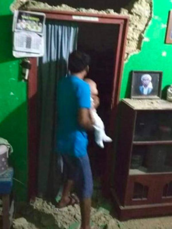 Gempa Situbondo (Khatijah Sofii/facebook.com)