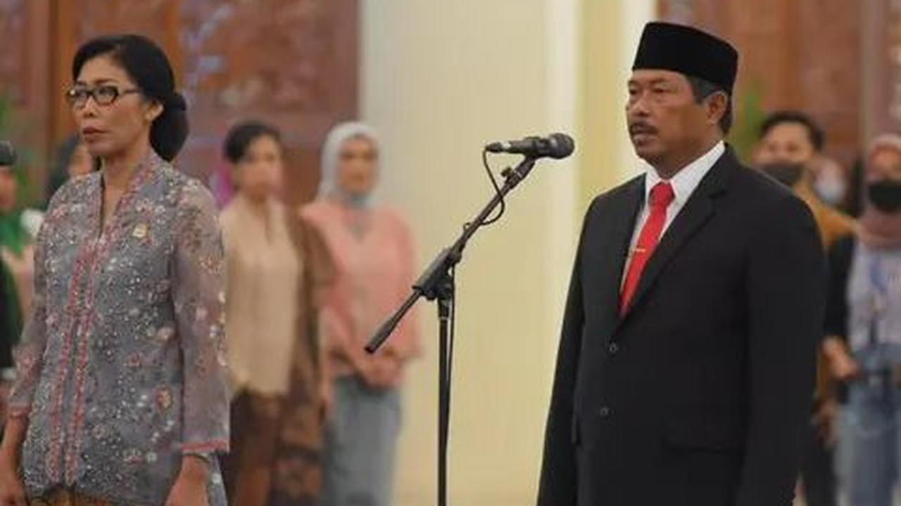 Komjen Pol (Purn.) Nana Sudjana - Pj Gubernur Jawa Tengah