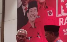 Momen Danny Pomanto 'Dipeluk' Jaket PDIP usai Keluar dari NasDem
