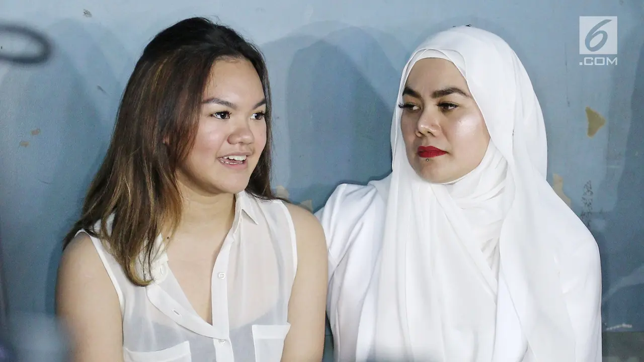 Usia Labrak Jennifer Dunn, Shafa Harris Bersama Ibunya Curhat ke Media