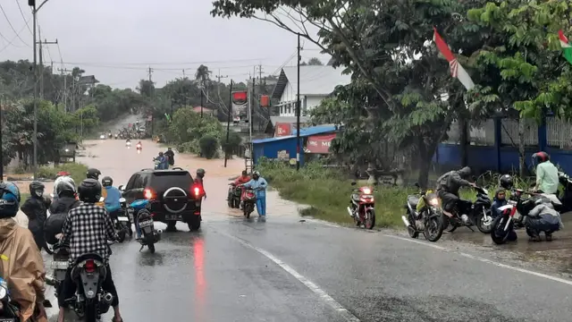 Bencana banjir di kawasan Kariangau Balikpapan Kaltim.