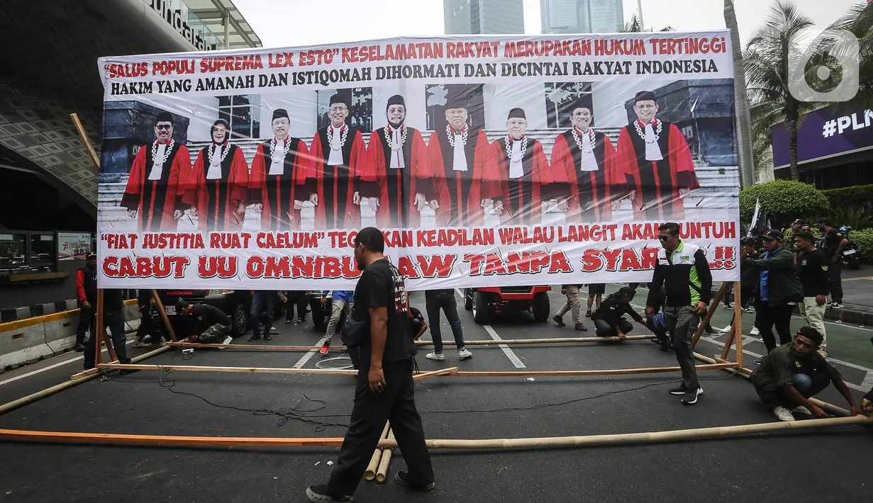Aksi juga mendapat kawalan ketat dari pihak kepolisian. (Liputan6.com/Faizal Fanani)