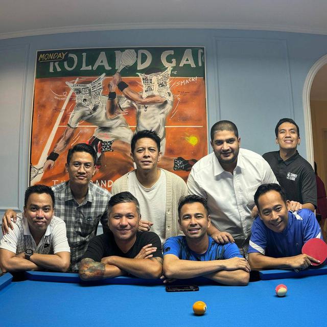 7 Potret Celine Evangelista Main Tenis Meja Bareng Ariel Noah, Tuai Banyak Sorotan