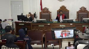 Praperadilan Roy Suryo di PN Jaksel Ditolak, Hakim Sebut Cacat Formil