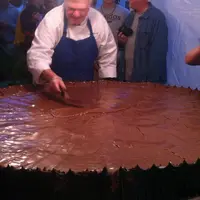 [Bintang] Makanan Kesukaanmu yang Masuk Rekor Dunia