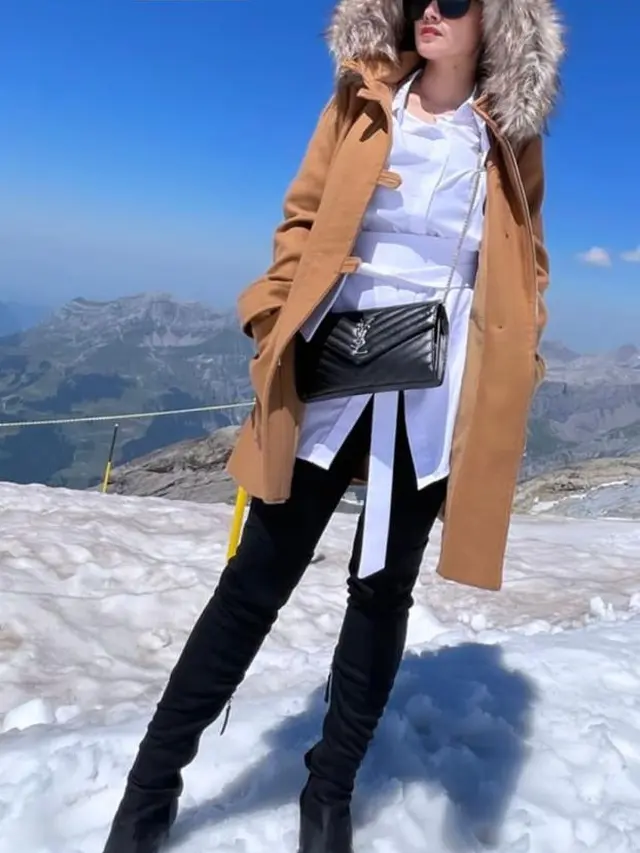 7 Potret Mesra Ifan Seventeen dan Citra Monica Liburan di Eropa, Kompak Pakai Outfit Kasual