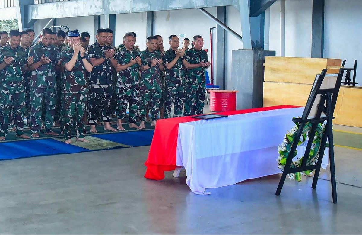 FOTO: TNI AL Kembali Laksanakan Pelepasan Jenazah Prajurit Marinir