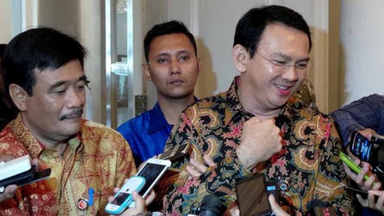 Kedatangan tamu pelajar SMA, Ahok ditanya kenapa doyan pecat bawahan