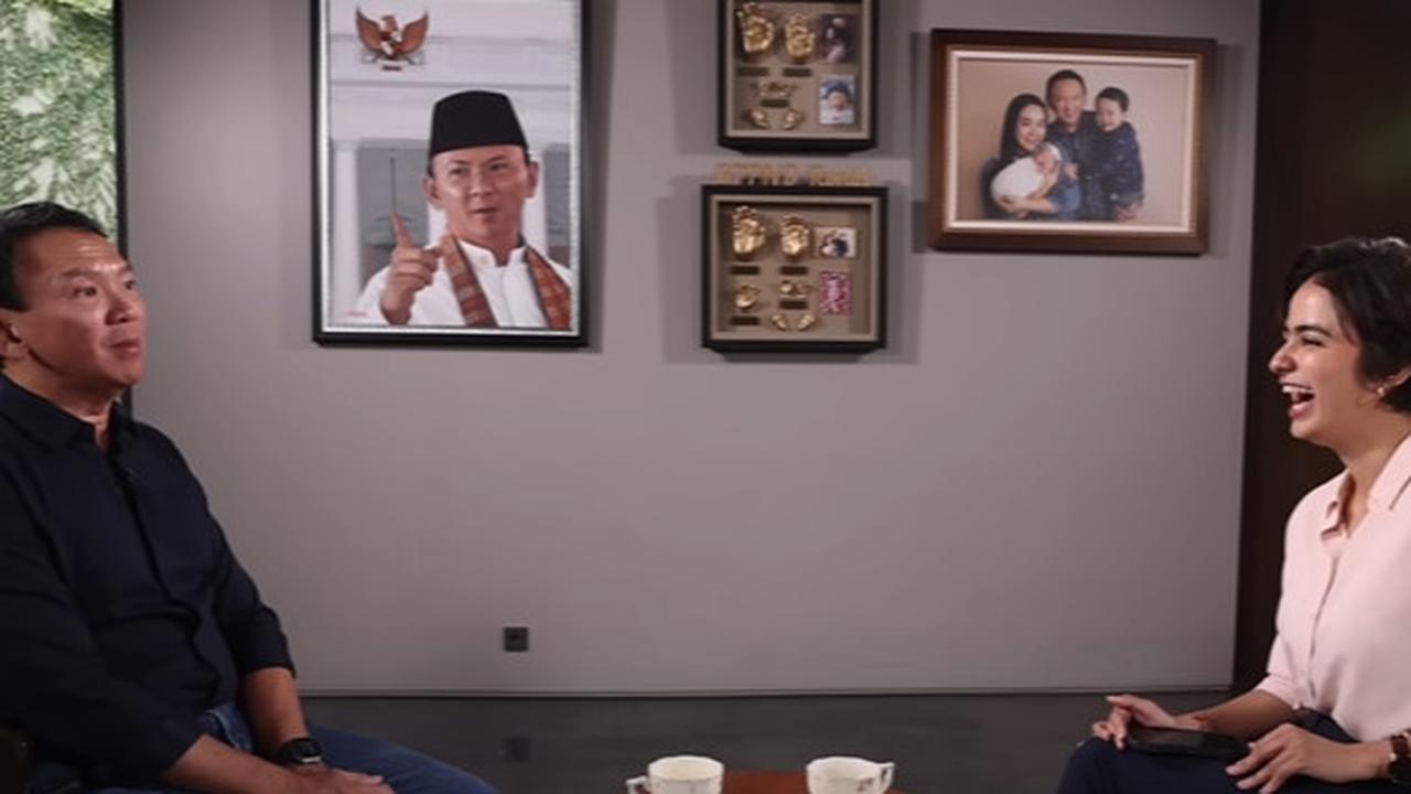 Bahkan ia harus membayar pajak hingga Rp8-9 miliar dengan penghasilannya tersebut.