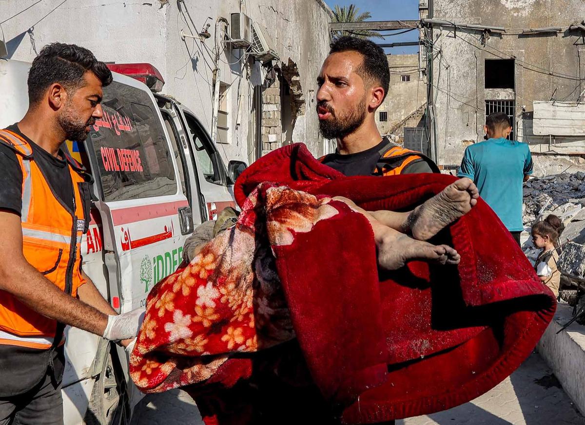 FOTO: Direktur RS Indonesia Gugur, Serangan Israel di Gaza Kian Membabi Buta