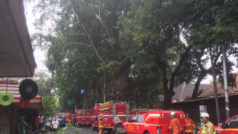 Kebakaran terjadi di sebuah rumah di kawasan Menteng, Jakarta Pusat.