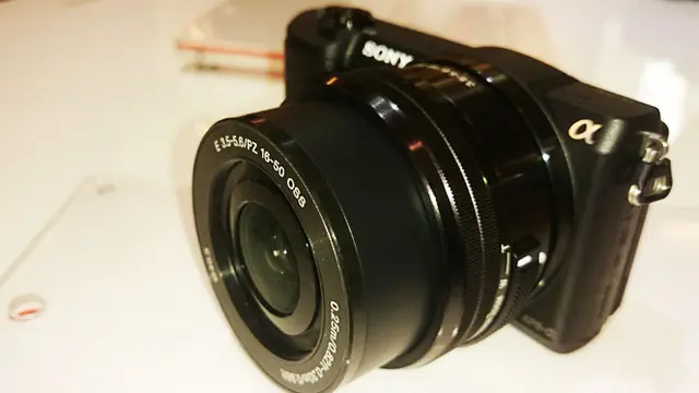 Sony Alpha 5100 3