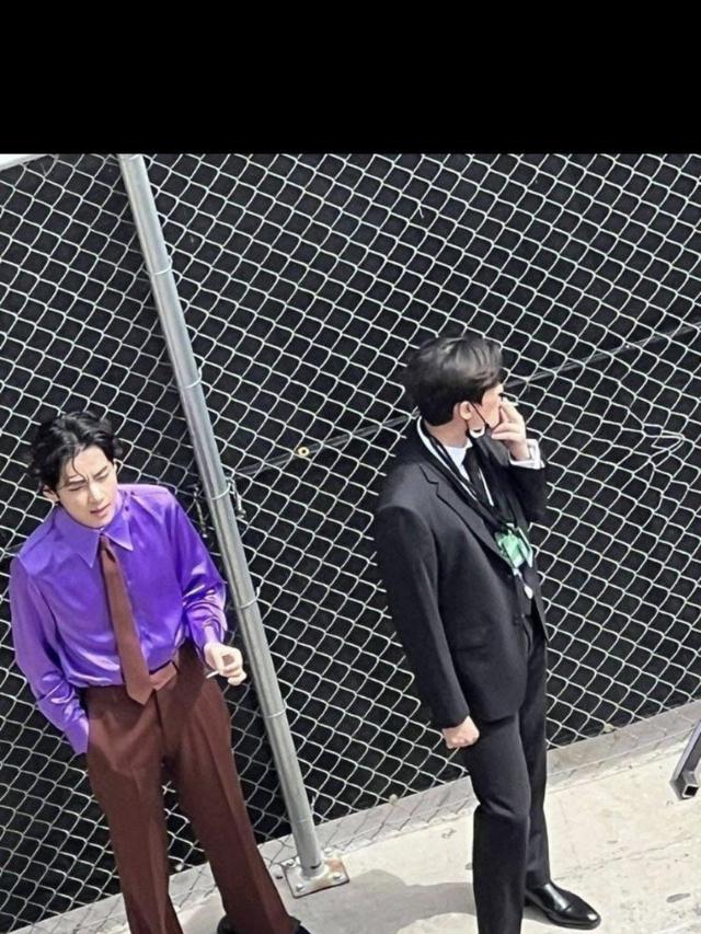 V BTS